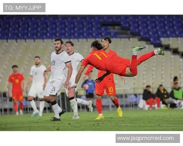 中国与新西兰足球友谊赛精彩回放回顾2018年7月1日的激烈对决 中国与新西兰足球友谊赛精彩回放回顾2018年7月1日的激烈对决