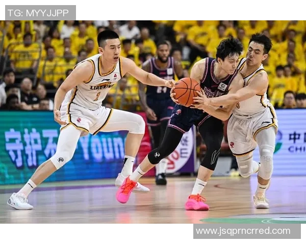 CBA精彩对决1月12日山东队迎战辽宁队全力争胜展现实力 CBA精彩对决1月12日山东队迎战辽宁队全力争胜展现实力