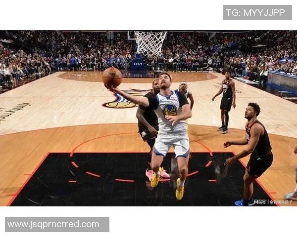 勇士与76人精彩对决回顾2月1日比赛录像全程分析与精彩瞬间分享