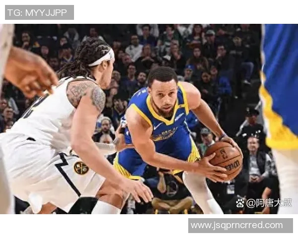 纽约尼克斯与密尔沃基雄鹿激战正酣谁能在NBA赛场上笑到最后